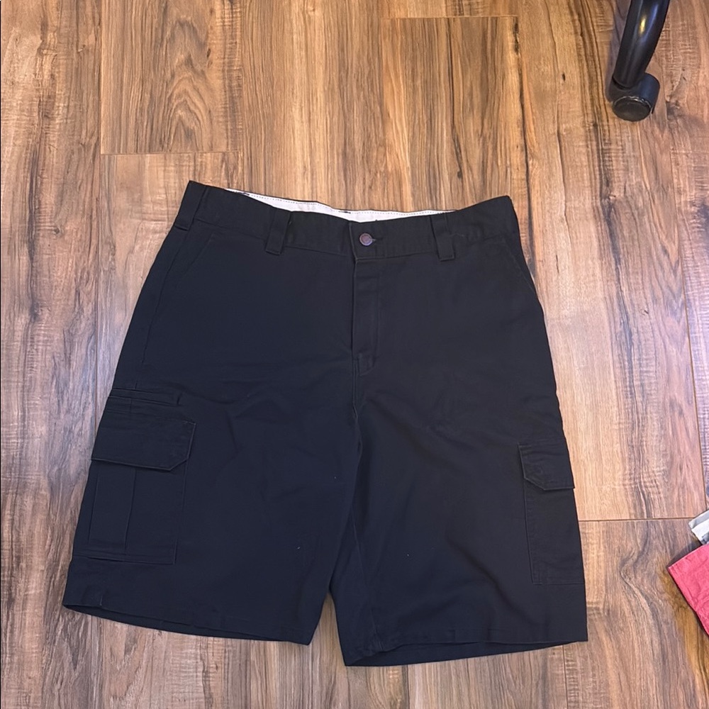 Men's Black Cargo Shorts